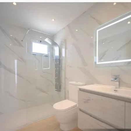 Lejlighed Casa Ocean Bliss; 2-bed Apt. In Perfect Location! *