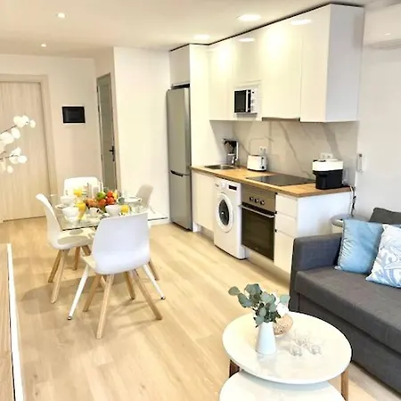 Apartament Casa Ocean Bliss; 2-bed Apt. In Perfect Location! *