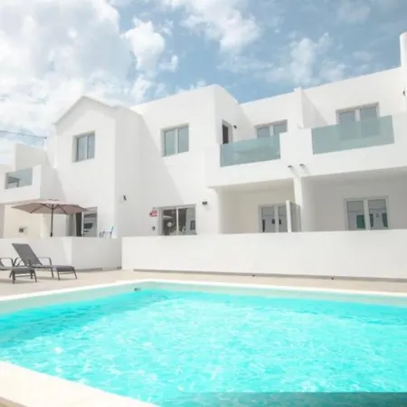Apartment Casa Ocean Bliss; 2-bed Apt. In Perfect Location!
