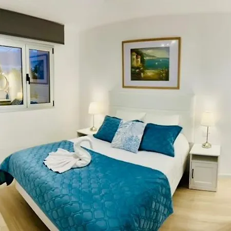 Casa Ocean Bliss; 2-bed Apt. In Perfect Location! * Puerto del Carmen (Lanzarote)